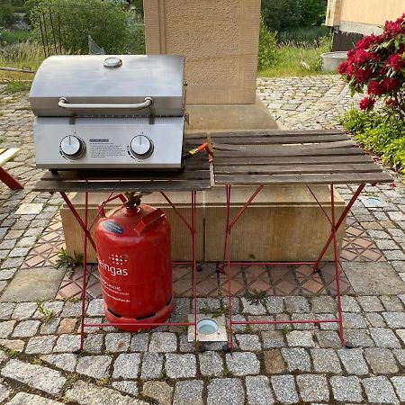 Ferienwohnung Wachstube Mit 3 Schlafraeumen Im Rittergut Leppersdorf Wachau Exterior photo